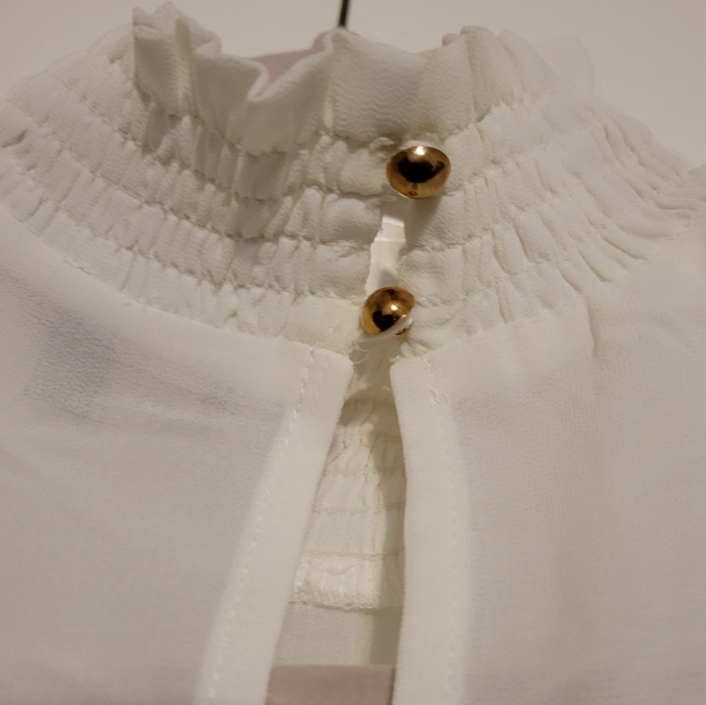 Ivory TurtleNeck Detailed Top - Picture 5 of 7